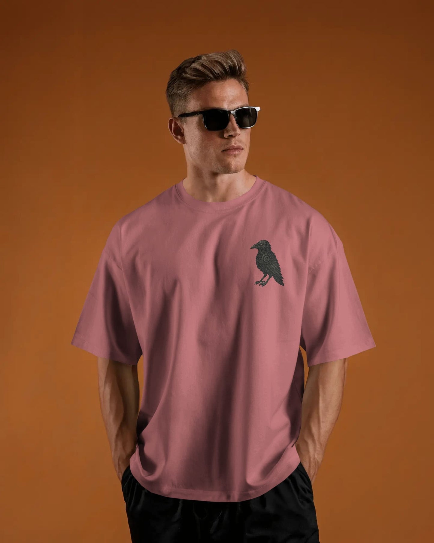 The Raven Endures- Men Oversize T-shirt