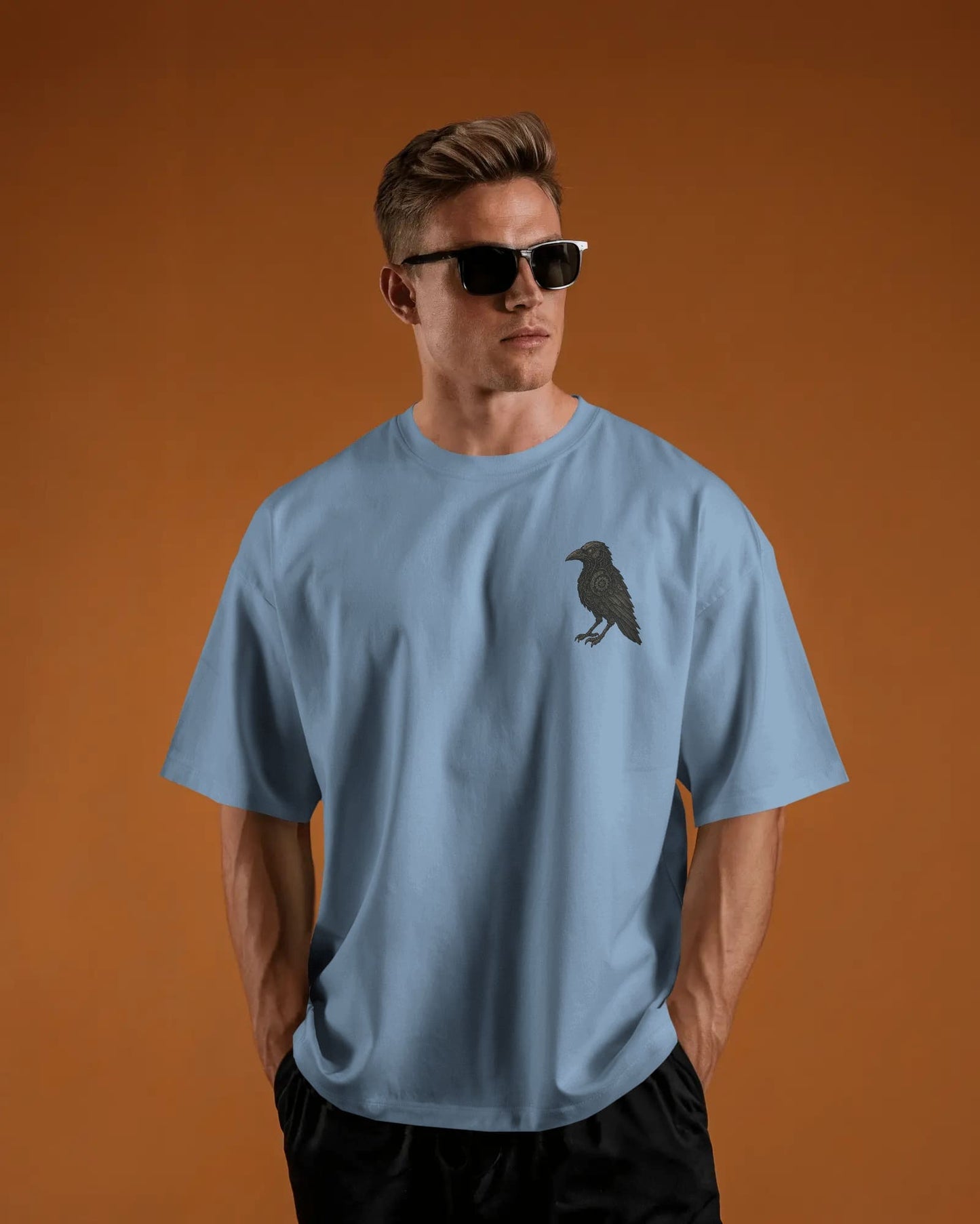 The Raven Endures- Men Oversize T-shirt