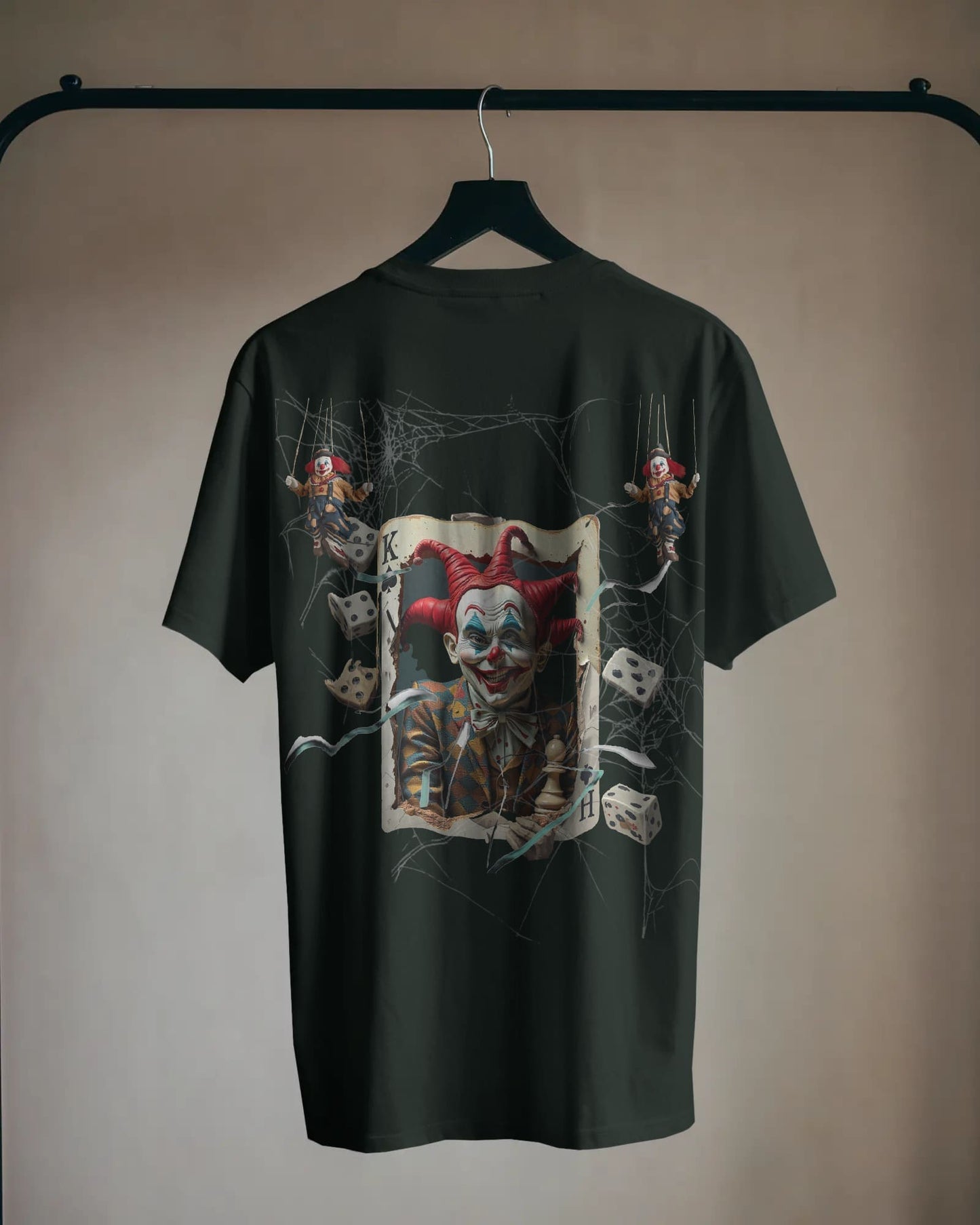 Clown- Play the Heart- Women Oversize T-shirt