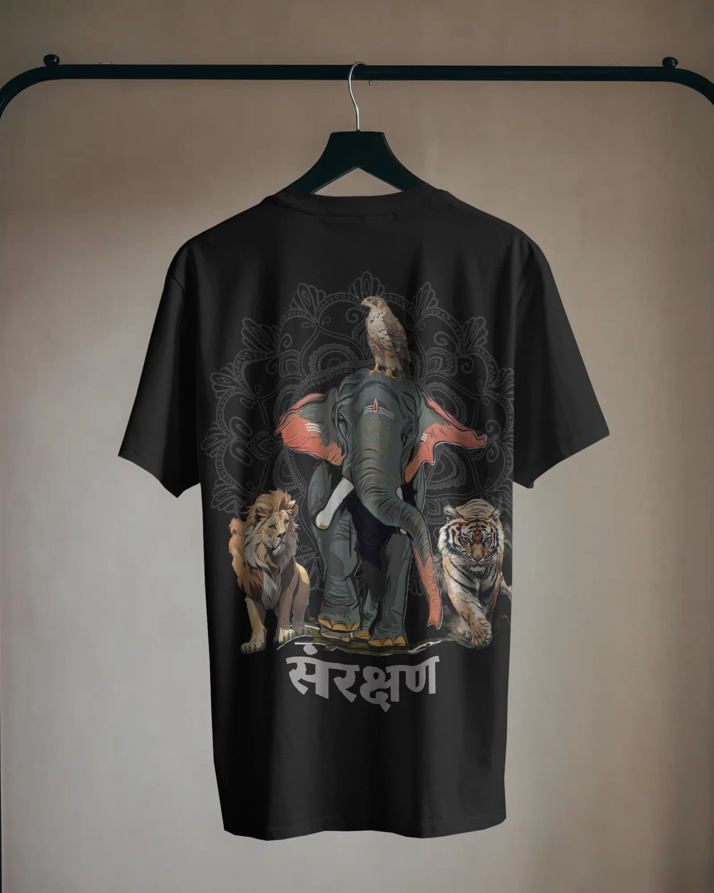 Wildlife- Women Oversize T-Shirt