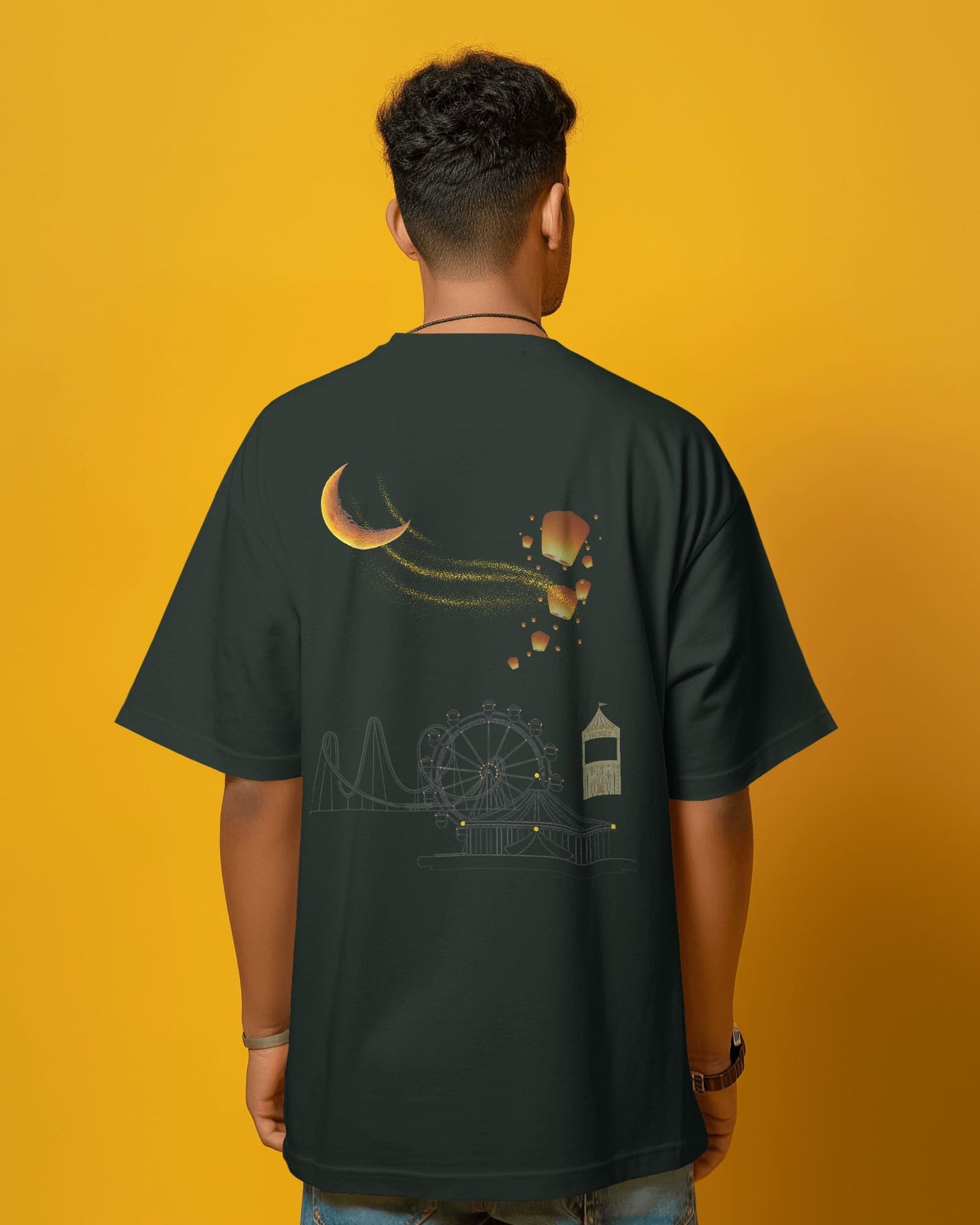 Lantern Dreams- Men Oversize T-shirt