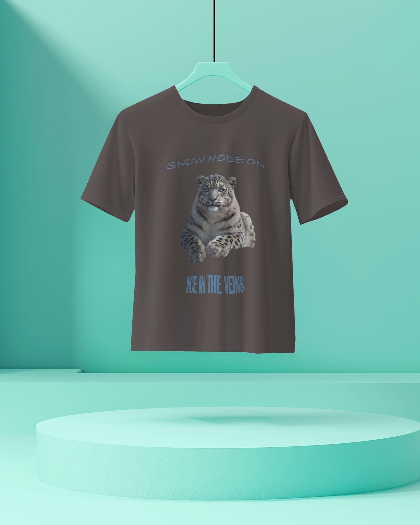 Snow Leopard - Men Half Sleeve Round Neck T-shirt