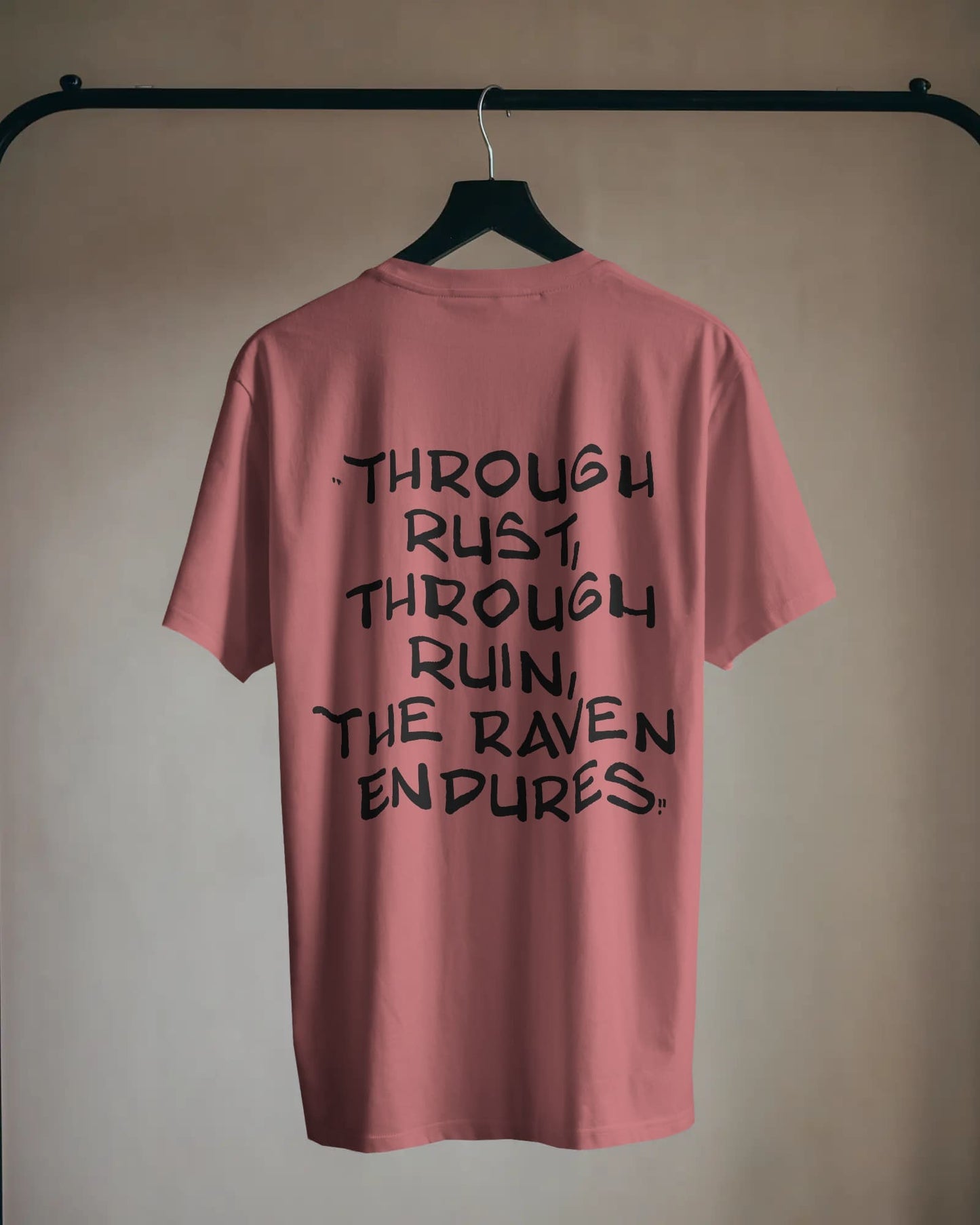 The Raven Endures- Men Oversize T-shirt