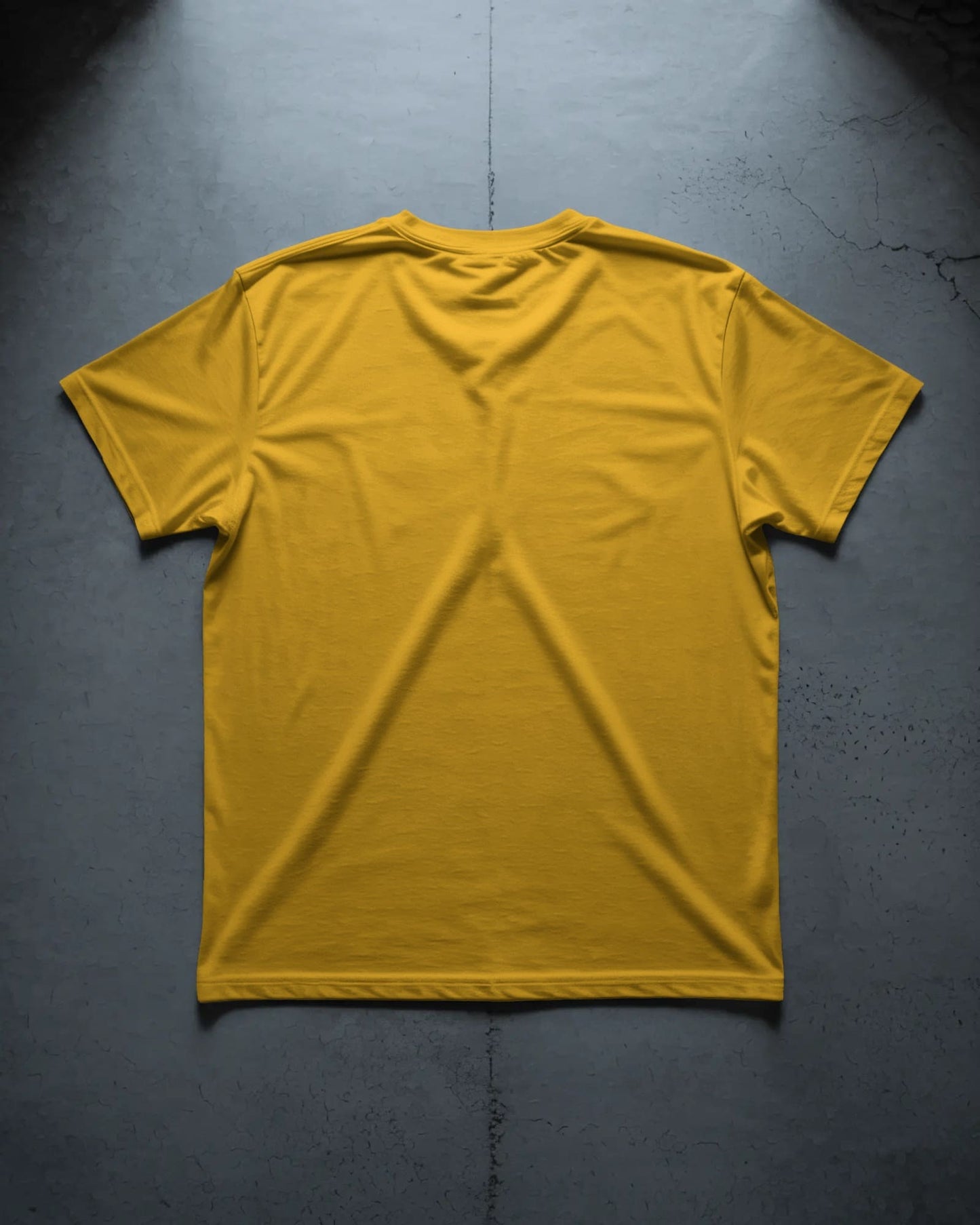 Snow Leopard - Men Half Sleeve Round Neck T-shirt