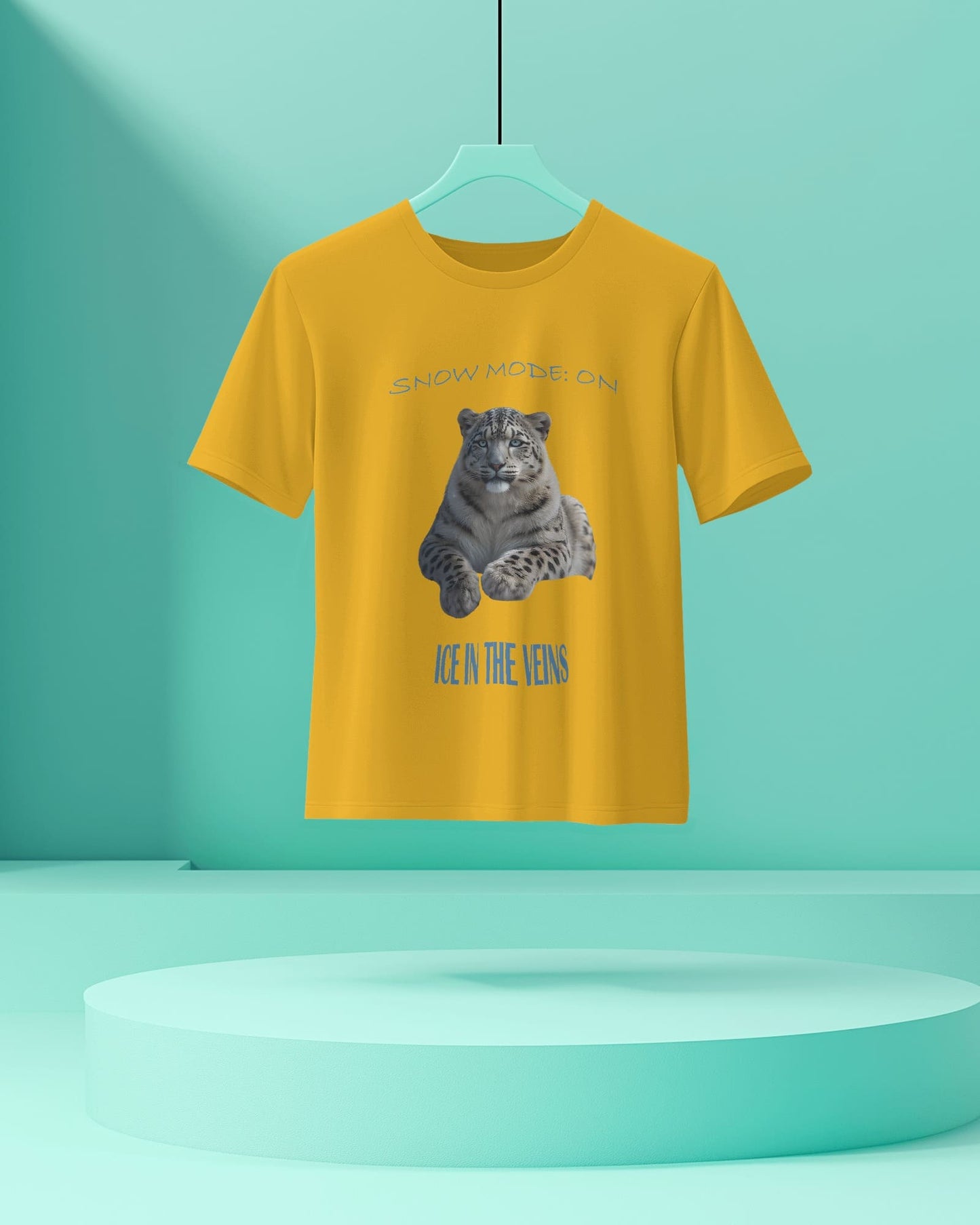 Snow Leopard - Men Half Sleeve Round Neck T-shirt
