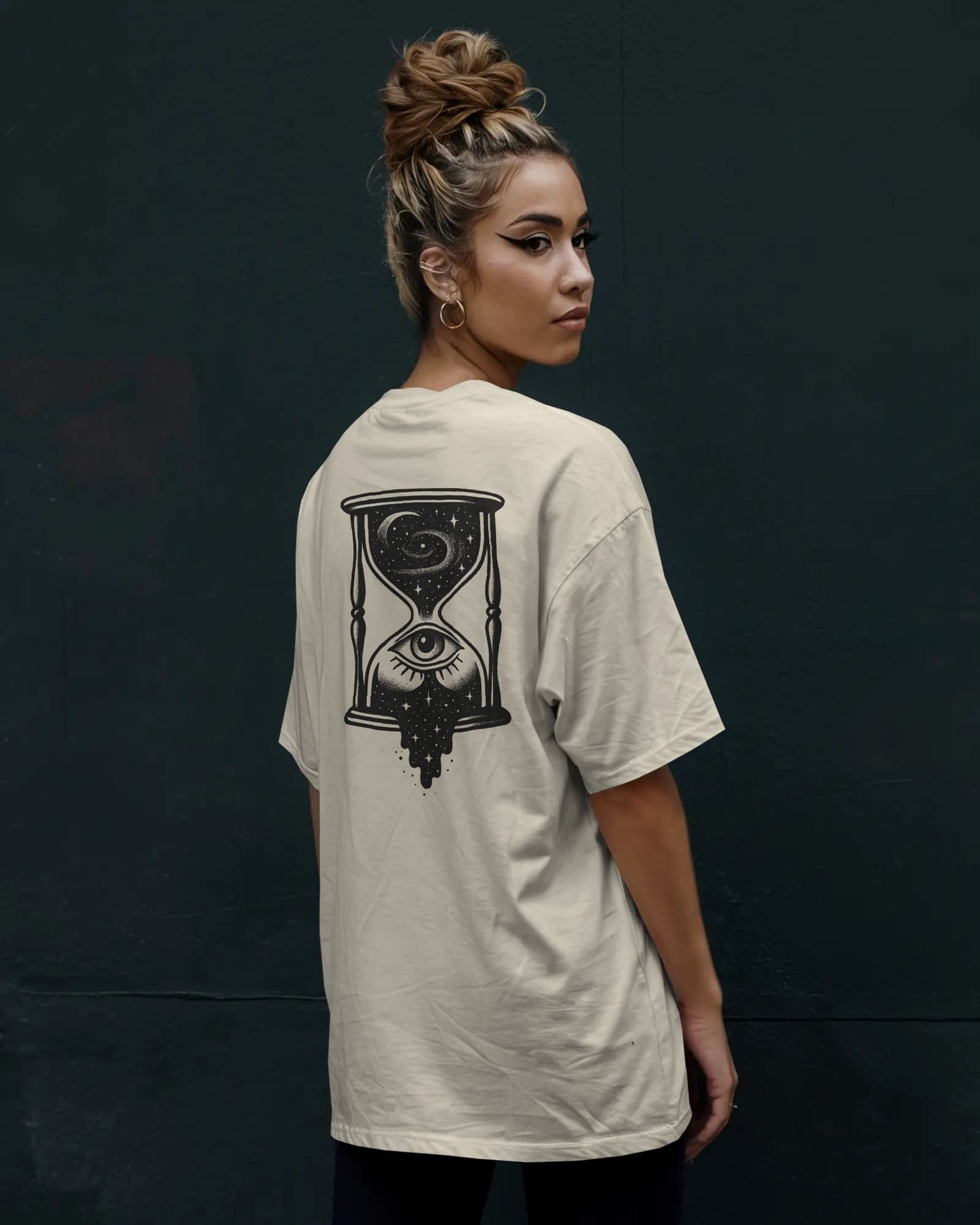 The Eye Mark- Women Oversize T-shirt