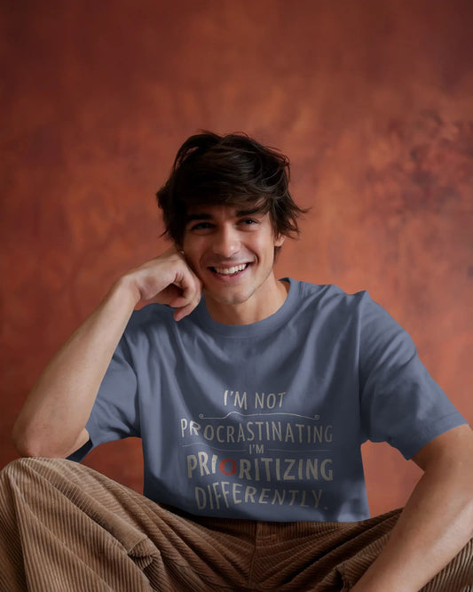 I'm not Procrastinating- Men Oversize T-shirt