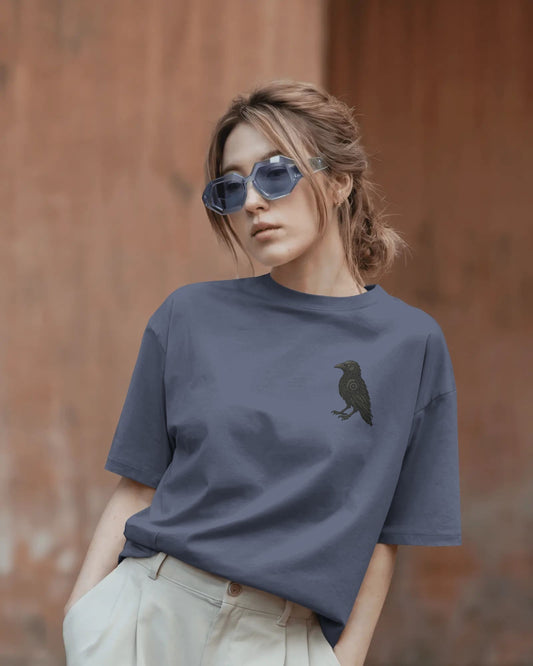The Raven Endures- Women Oversize T-shirt