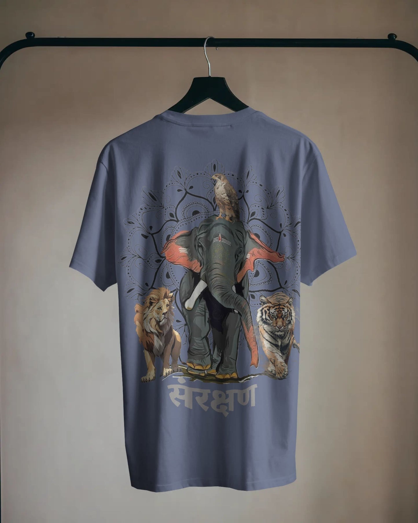 Wildlife- Women Oversize T-Shirt