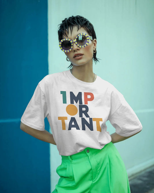 Important Word Art-Women Oversize T-shirt